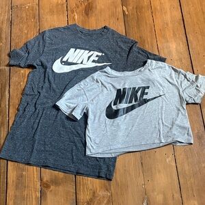 Nike Short Sleeve Logo Tees in Charcoal and Light Gray